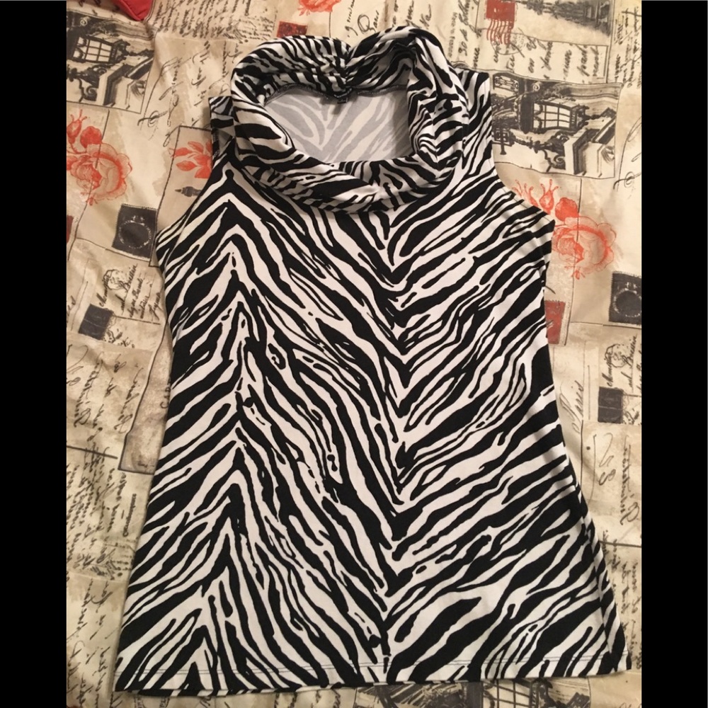 Express sleeveless top